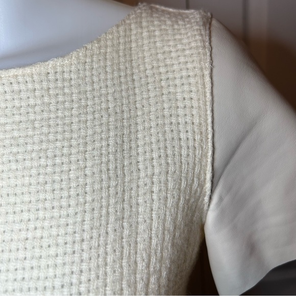 Judith & Charles Wool and Leather top - Picture 2 of 10